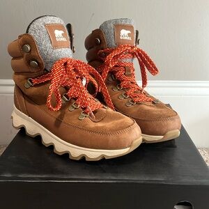 Sorel Kinetic Conquest waterproof boot